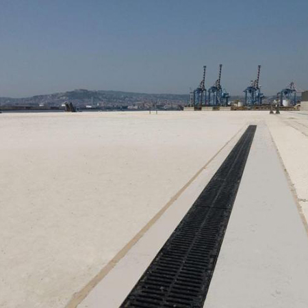 Complete drainage system for Naples port