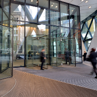 Crystal Tourniket Revolving Door